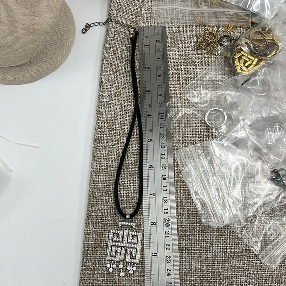 925 Diamonique QVC Geometric Statement Necklace w/ Black Adjustable Cord - Picture 13 of 14